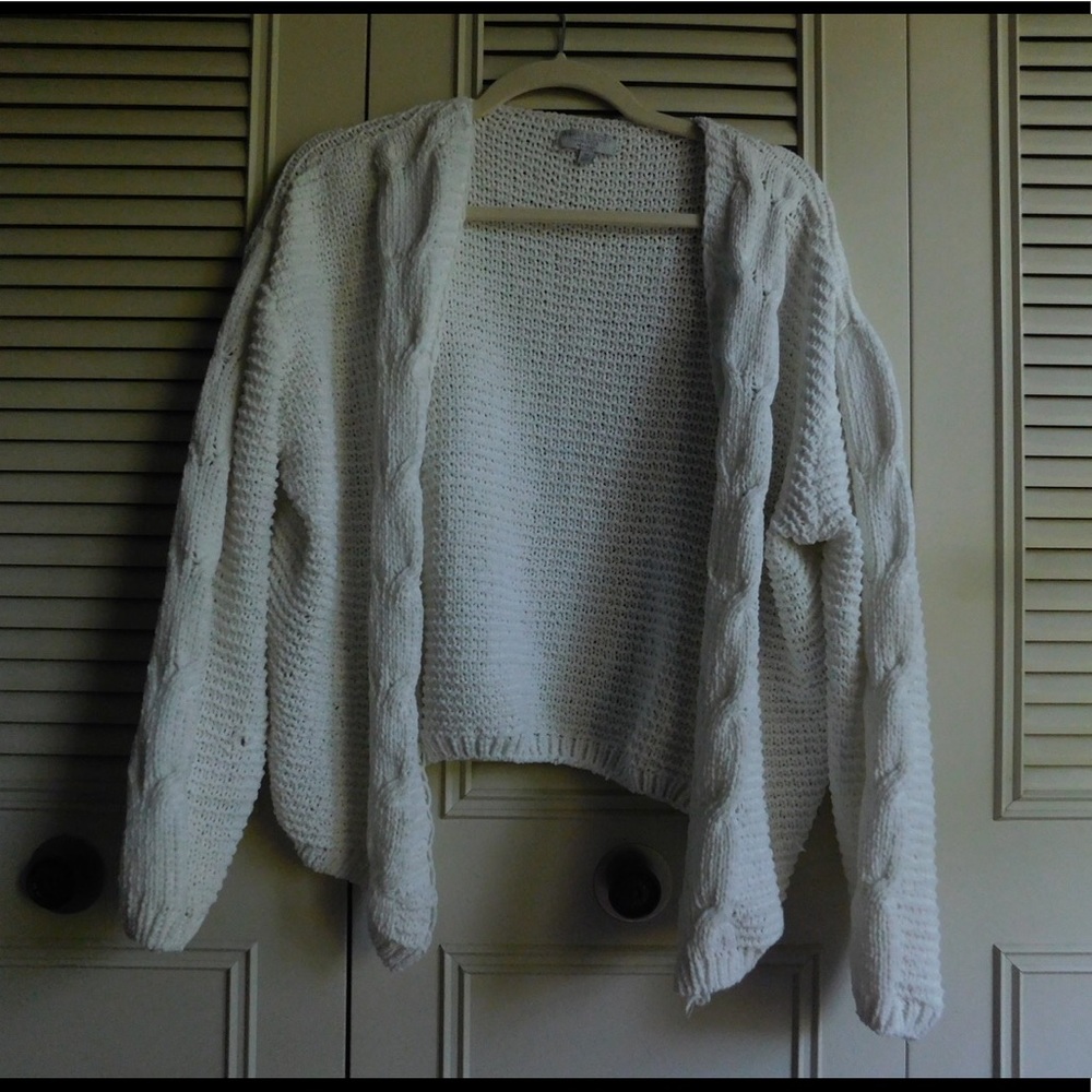 cable knit white sweater